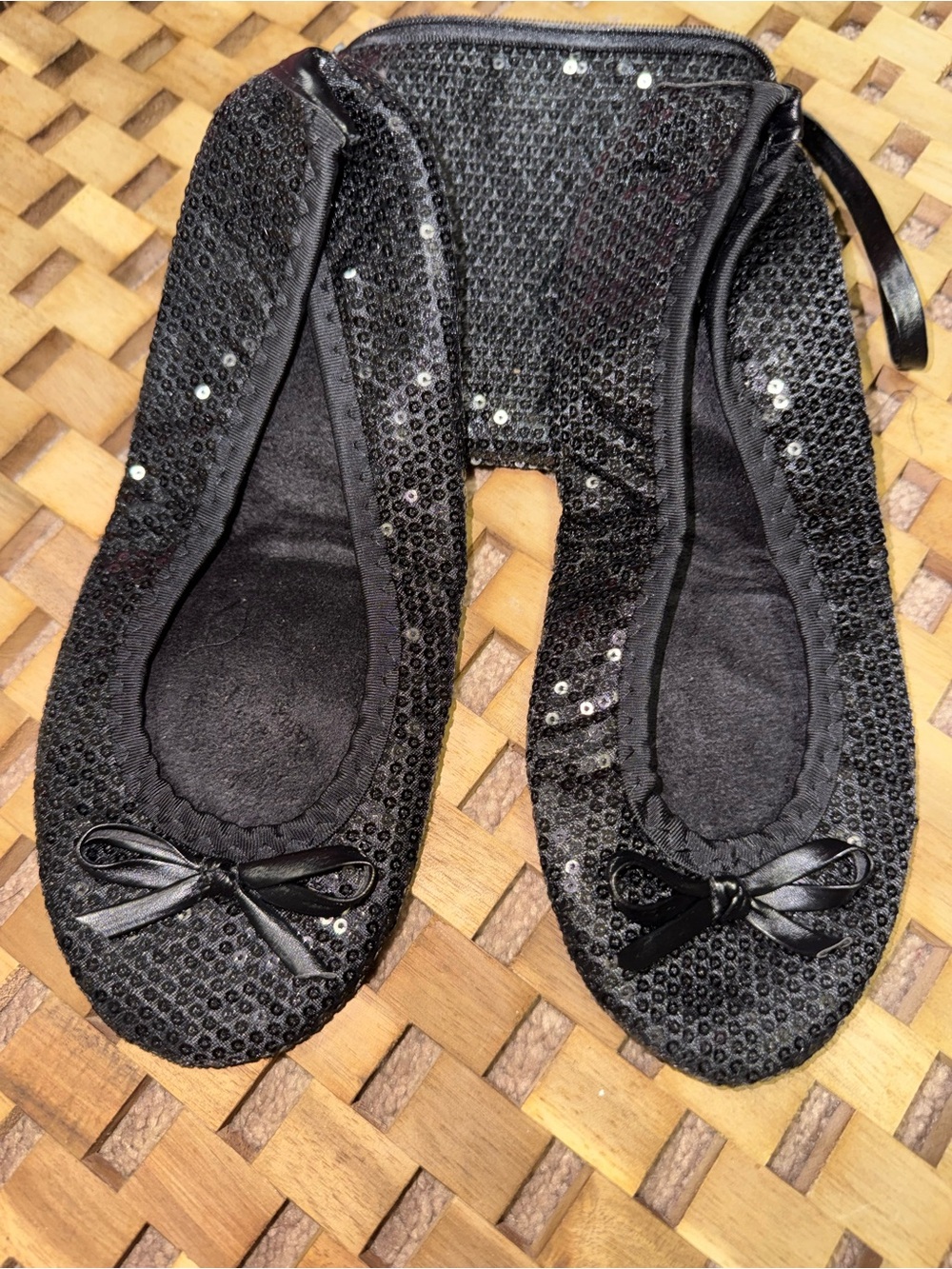 Black Sequin Ballet Flats - Women's Foldable Slippers